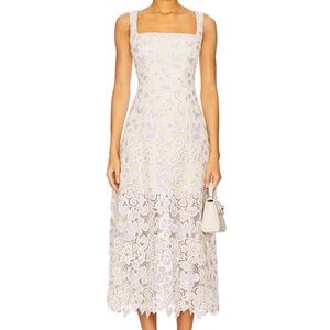 Elliatt Lavender Lace Midi Dress